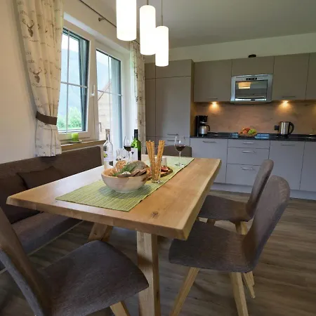 In Near Penkenbahn Lift *