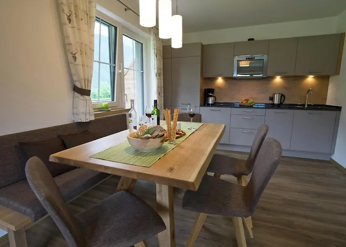 In Near Penkenbahn Lift *