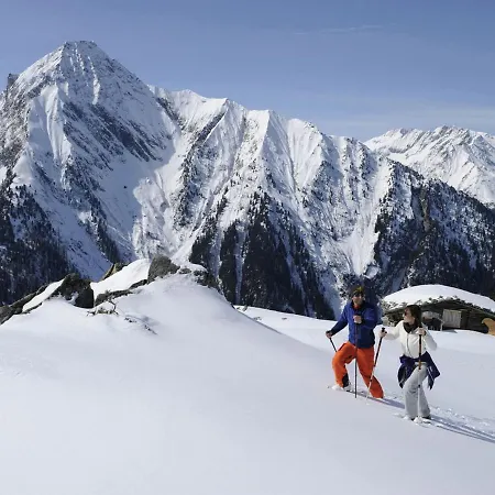 In Near Penkenbahn Lift شقة