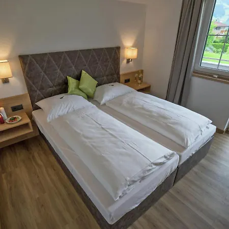 In Near Penkenbahn Lift Апартаменты *