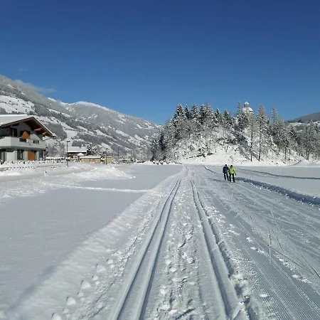 In Near Penkenbahn Lift Apartman Mayrhofen